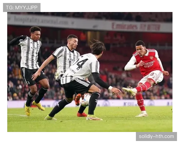 阿森纳控球体系分析:本赛季推进效率与中场控制力持续提升 阿森纳控球体系分析:本赛季推进效率与中场控制力持续提升