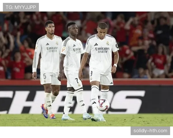 皇马防守稳定性下降：近期比赛表现波动，对争冠形势形成制约